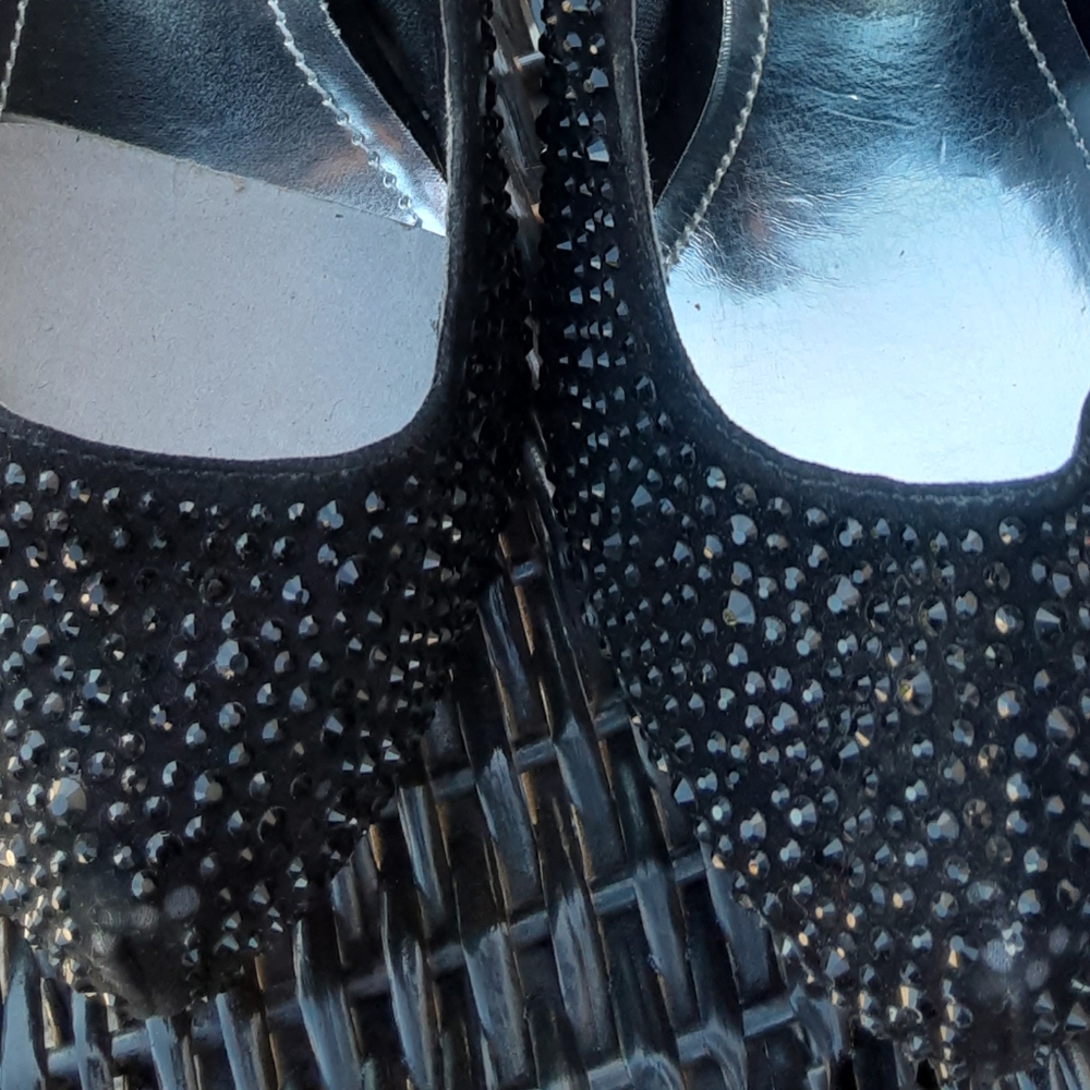 BLING STUD PUMPS BY MASCOTTE